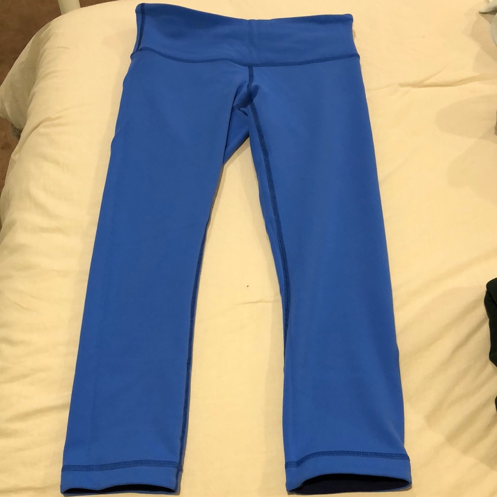 Reversible lululemon cropped full on luon legging